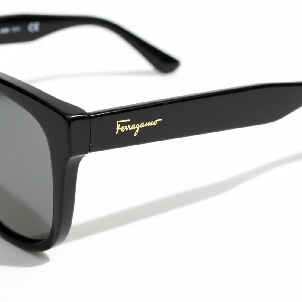 EUC Salvatore Ferragamo SF1069S Black Gancini Logo Sunglasses & Case!